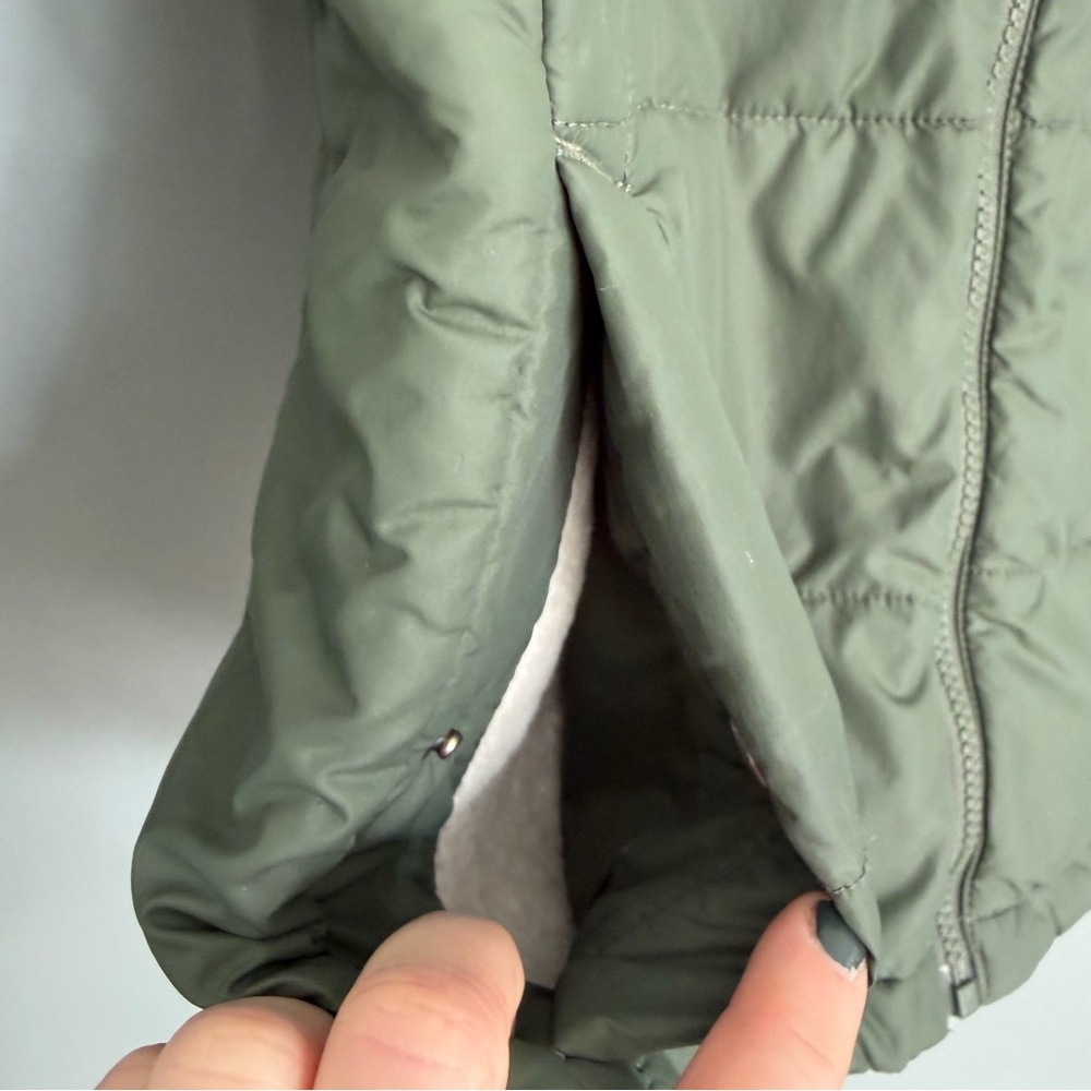 The North Face "Peak Insulated" Olive Green Puffer Cream Sherpa Jacket - Picture 9 of 17